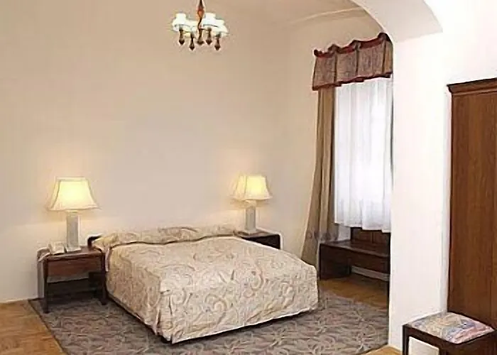 Varkapu Panzio Bed & Breakfast 3*